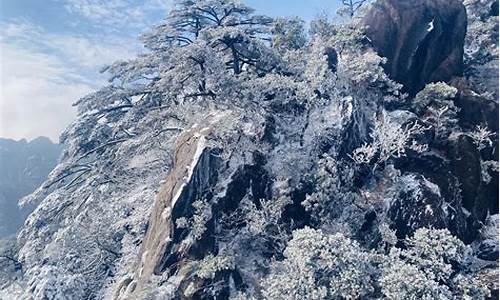 冬天黄山旅游自助攻略_冬天去黄山怎么玩