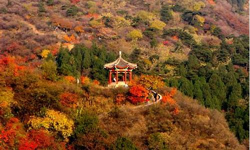 北京香山公园景点详细介绍_北京香山公园景点详细介绍作文